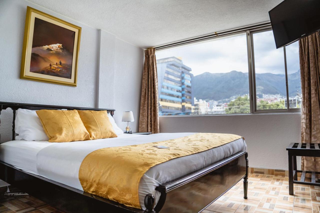 Val Hotel Santamaria Quito Eksteriør bilde